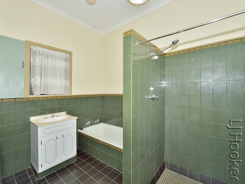 64 Davey Street, Mandurah WA 6210