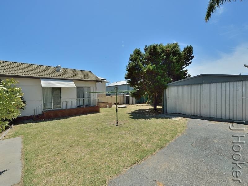 64 Davey Street, Mandurah WA 6210