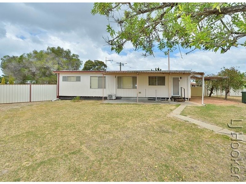 6 Doongin Place, Greenfields WA 6210