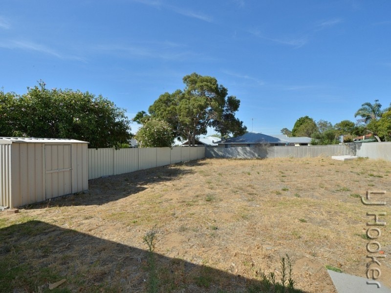 20 Goomarl Street, Dudley Park WA 6210