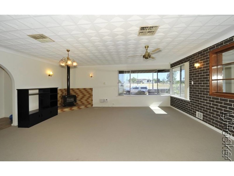 82 Allnutt Street, Mandurah WA 6210