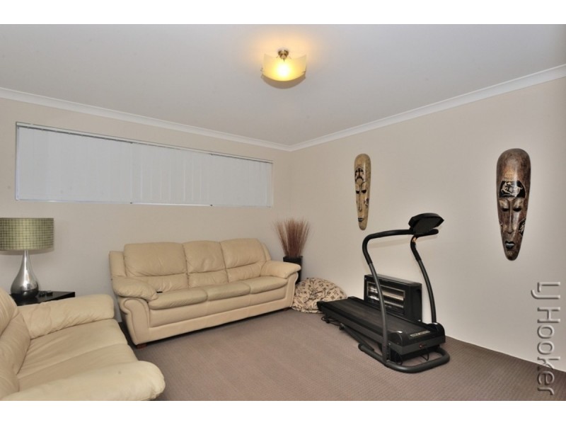 18 Adriana Way, Halls Head WA 6210