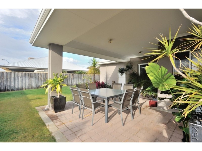 18 Adriana Way, Halls Head WA 6210