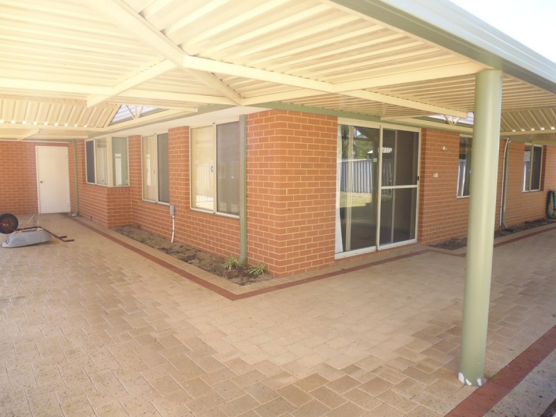 5 Gwalia Mews, Dudley Park WA 6210