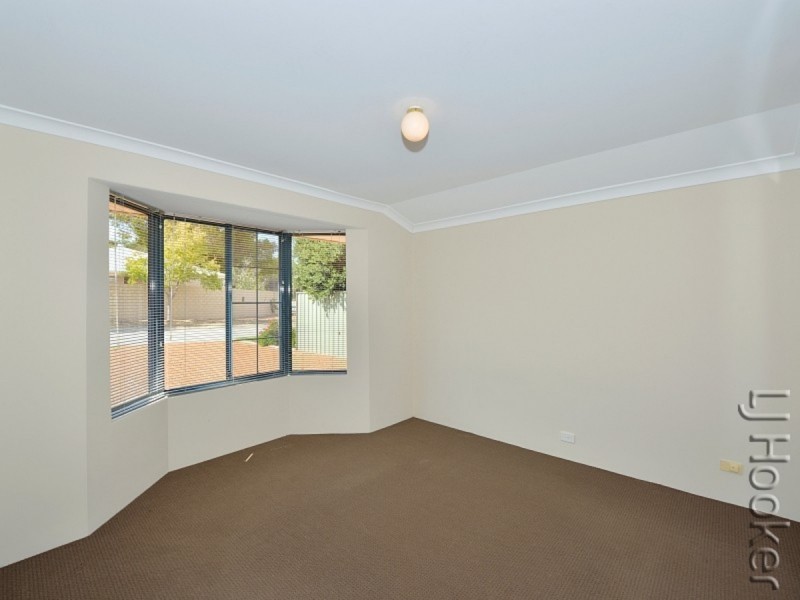 8 Bonnie Doone Grove, Dawesville WA 6211