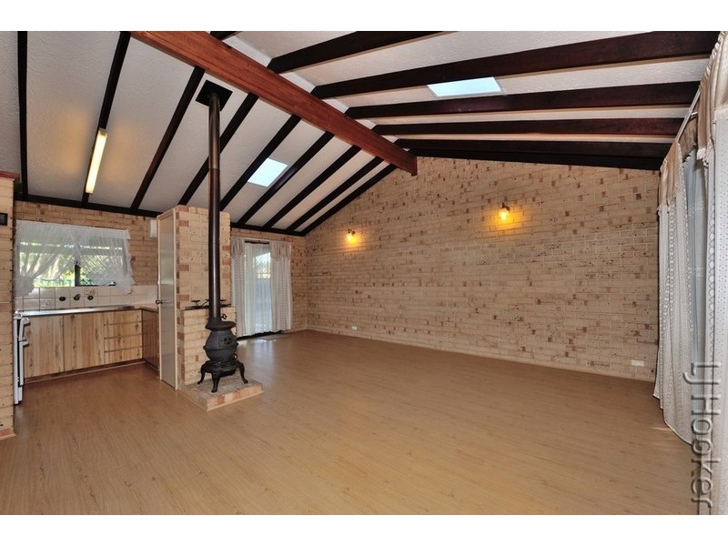 2 Bannister Court, Wannanup WA 6210