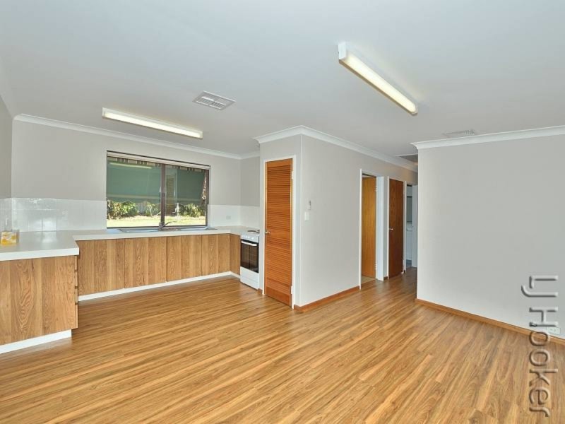 30A Mclarty Road, Halls Head WA 6210