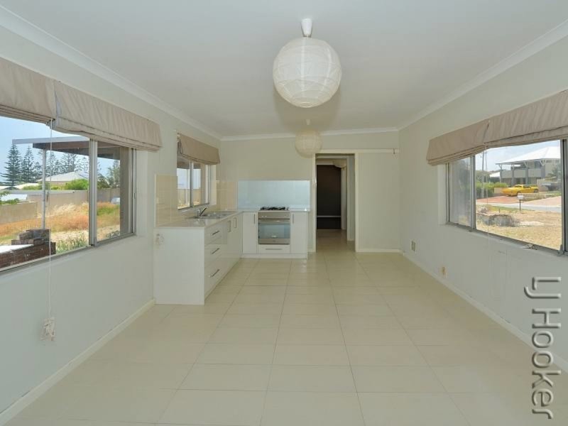 23 Erlistoun Street, Golden Bay WA 6174