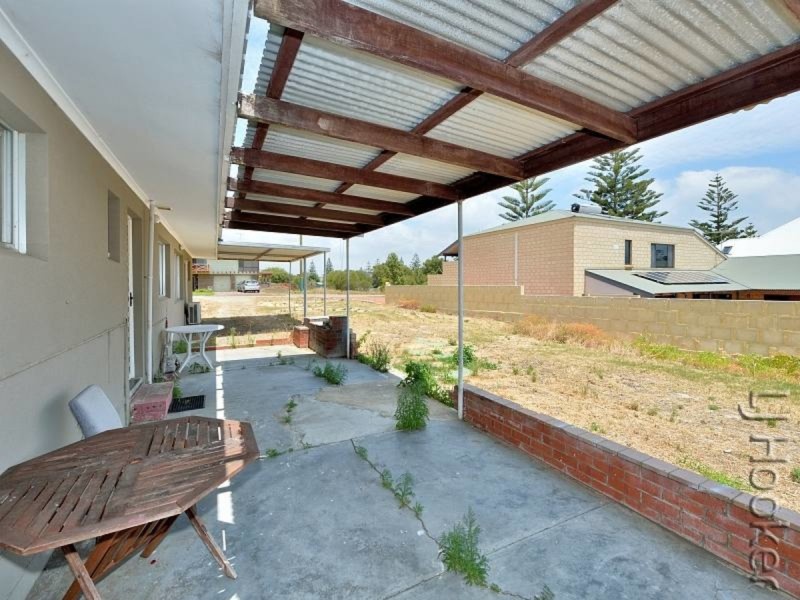 23 Erlistoun Street, Golden Bay WA 6174