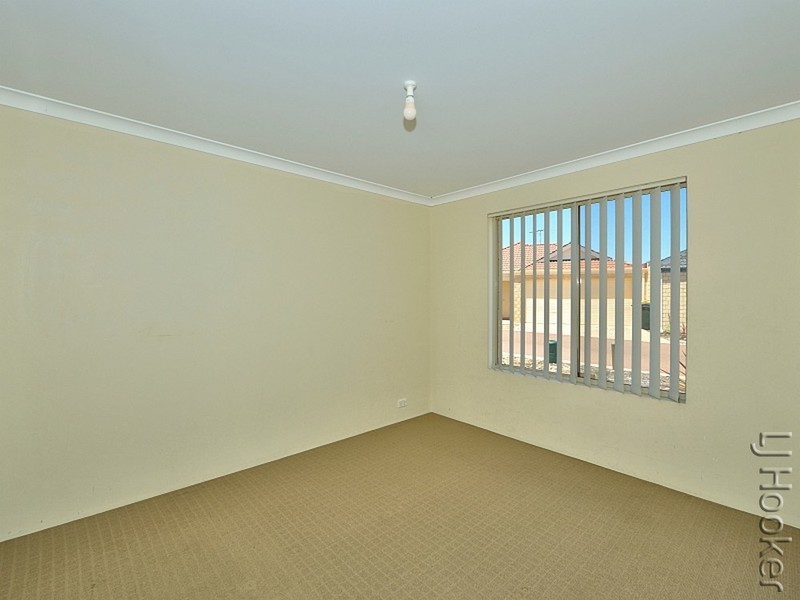 18/1 Cottonwood Drive, Baldivis WA 6171