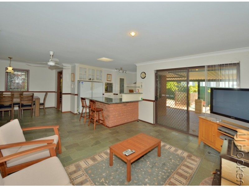 34 Thera Street, Falcon WA 6210