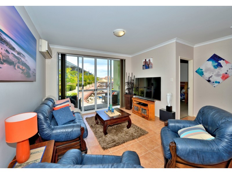 6/20 Apollo Place, Halls Head WA 6210