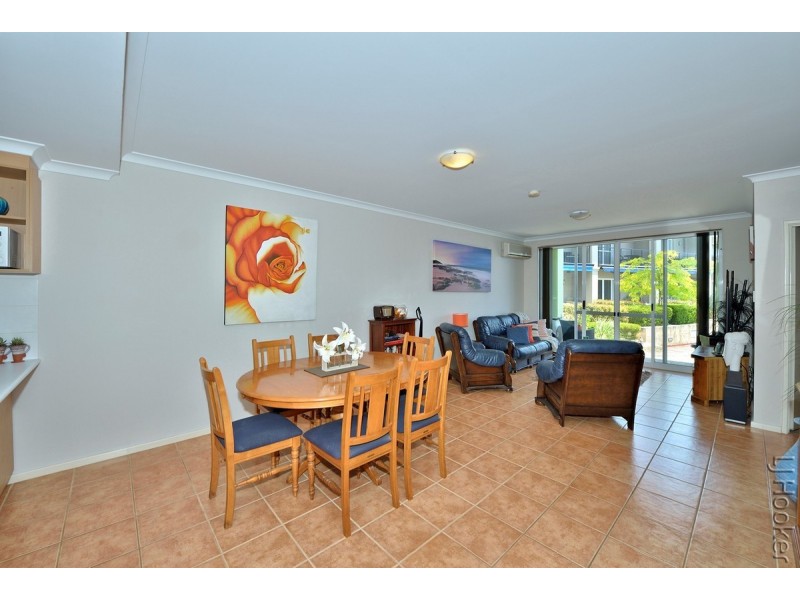 6/20 Apollo Place, Halls Head WA 6210