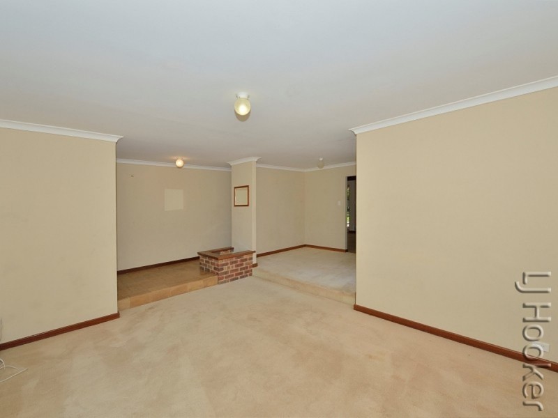 19 Gilmore Street, Madora Bay WA 6210