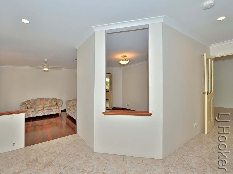 22 Sandalwood Parade, Halls Head WA 6210