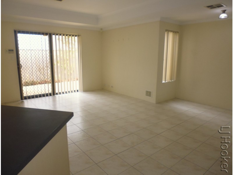 3/10 Davey Street, Mandurah WA 6210