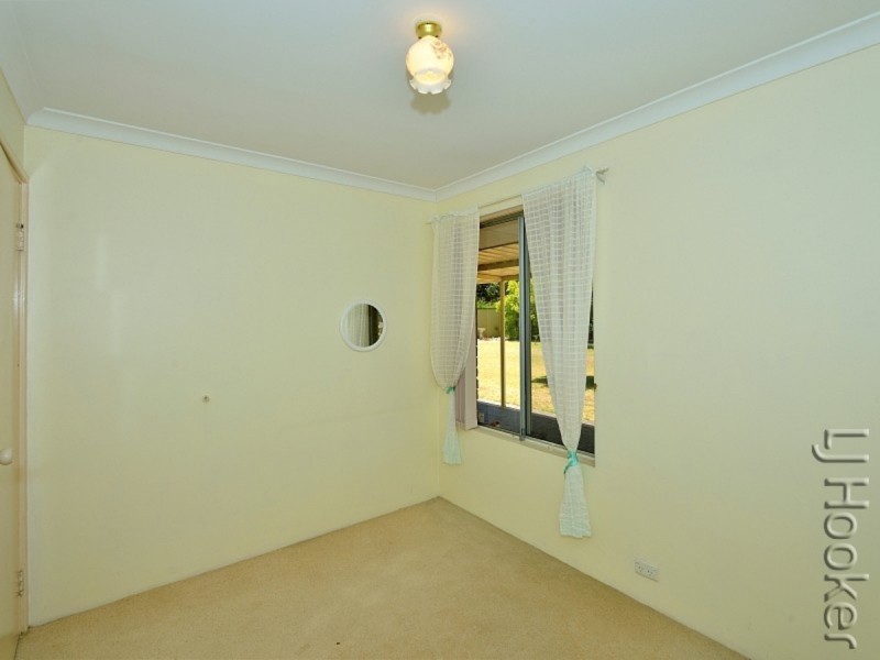 6 Underdale Place, Coodanup WA 6210