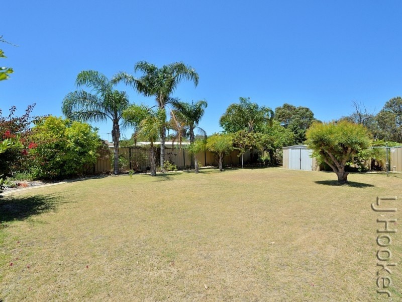6 Underdale Place, Coodanup WA 6210