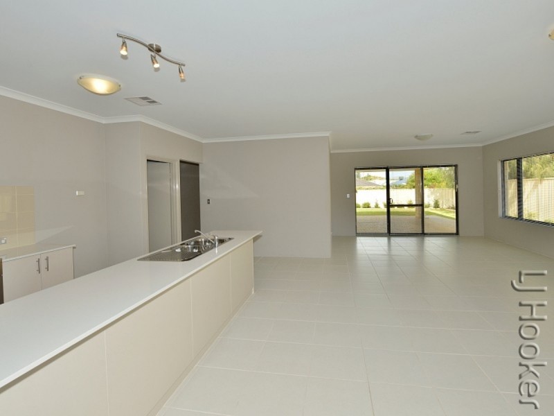 3 Katanning Avenue, Dawesville WA 6211