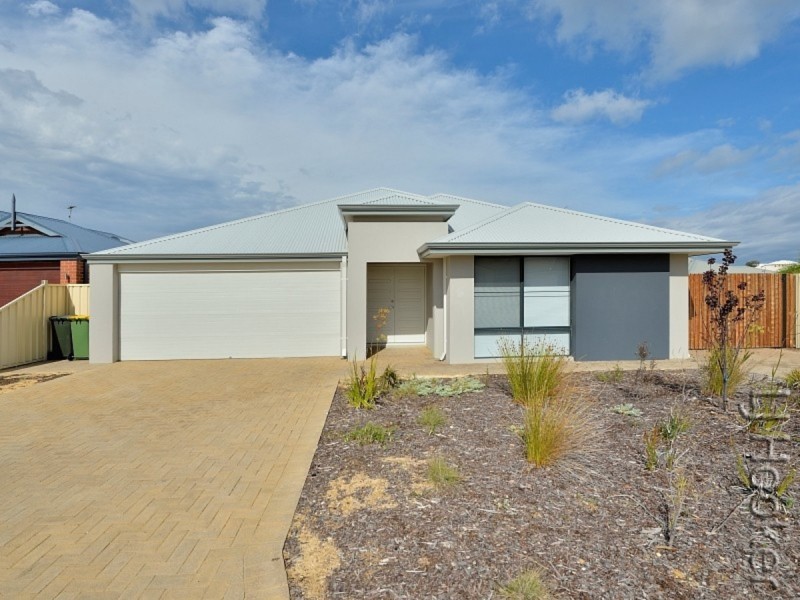 3 Katanning Avenue, Dawesville WA 6211