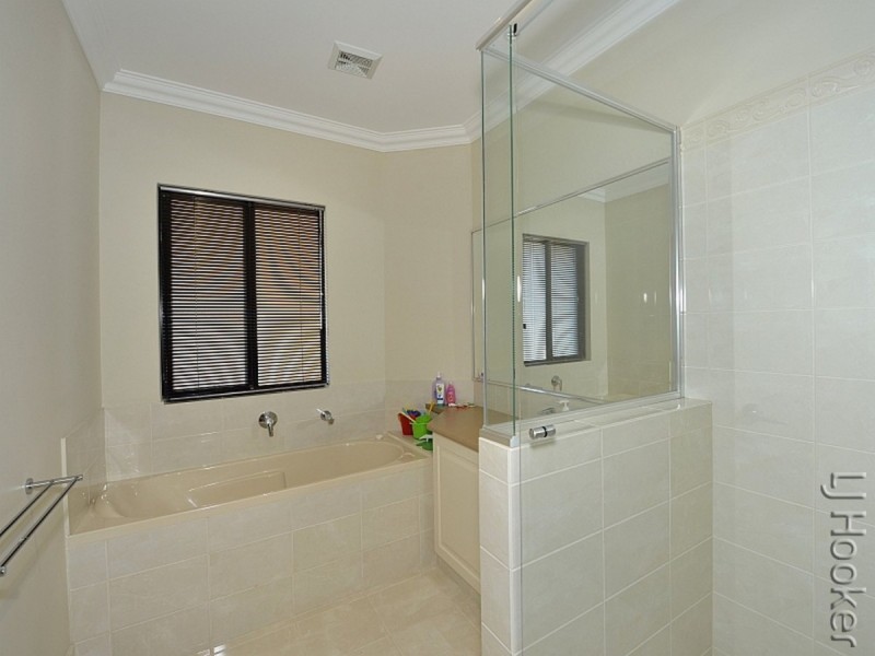 55/37 Dolphin Drive, Mandurah WA 6210