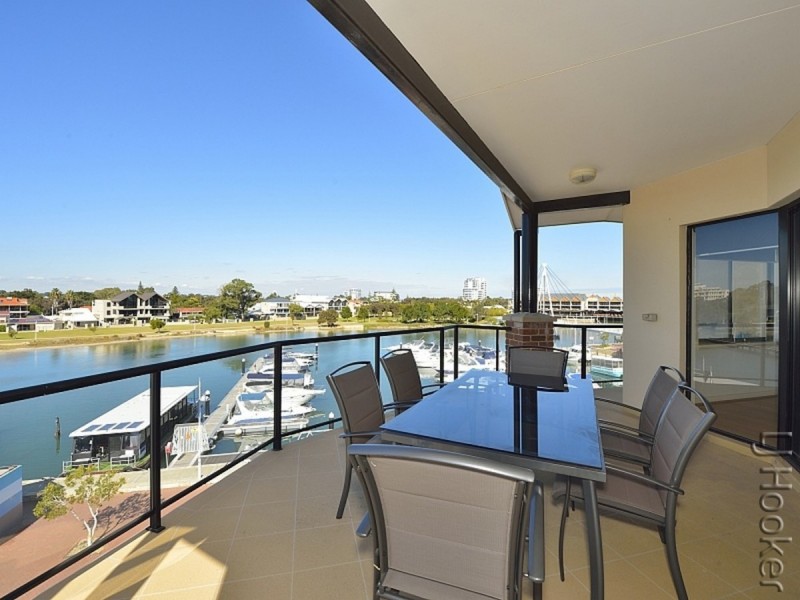55/37 Dolphin Drive, Mandurah WA 6210