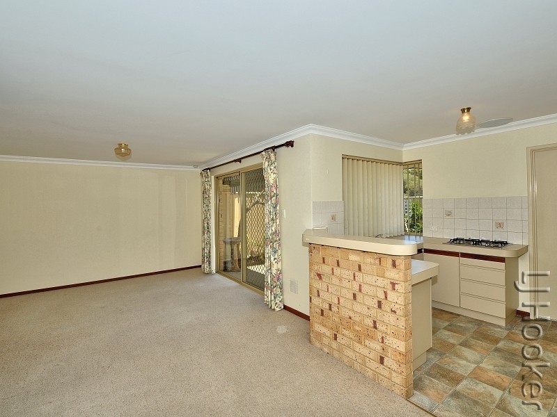 7/78-80 Oakmont Avenue, Meadow Springs WA 6210