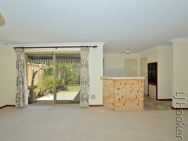 7/78-80 Oakmont Avenue, Meadow Springs WA 6210