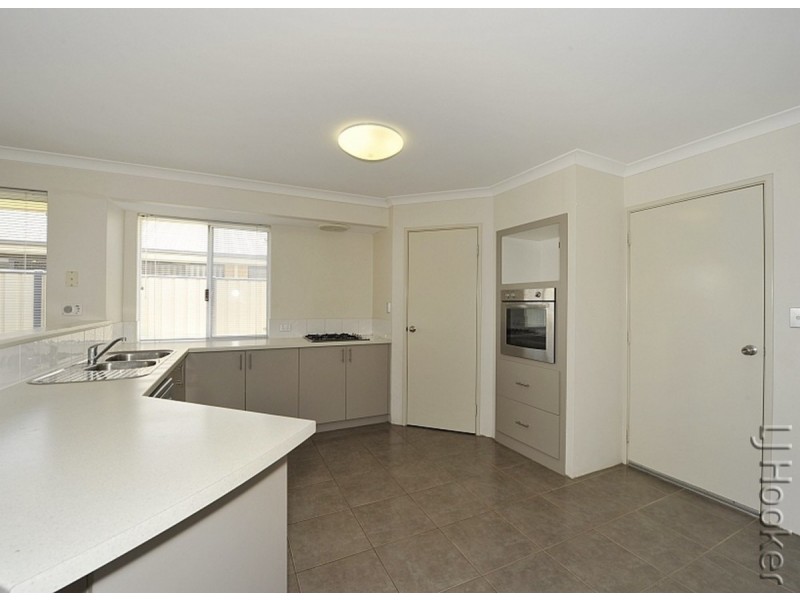 117 Meadow Springs Drive, Meadow Springs WA 6210