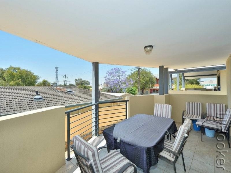 6/18 Davey Street, Mandurah WA 6210