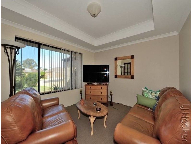 42 Stinton Street, Mandurah WA 6210