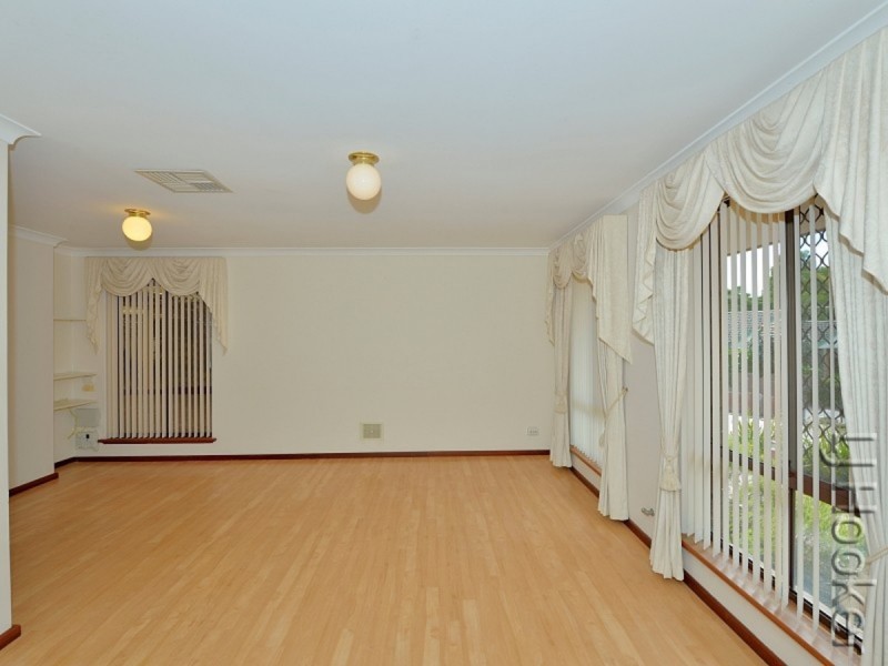 83 Hickman Road, Silver Sands WA 6210