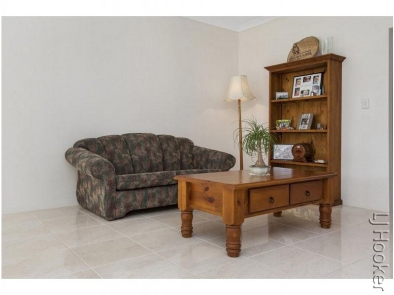 4 Formby Road, Meadow Springs WA 6210