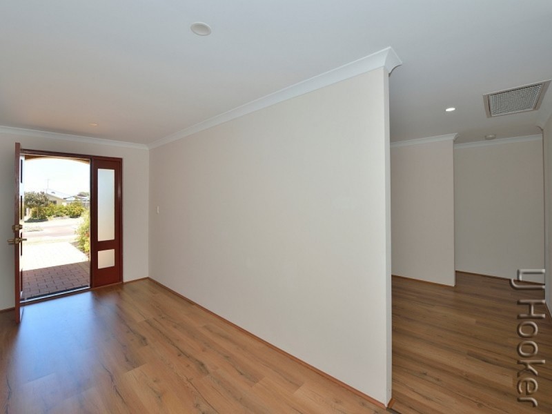 37 Seascapes Boulevard, Halls Head WA 6210