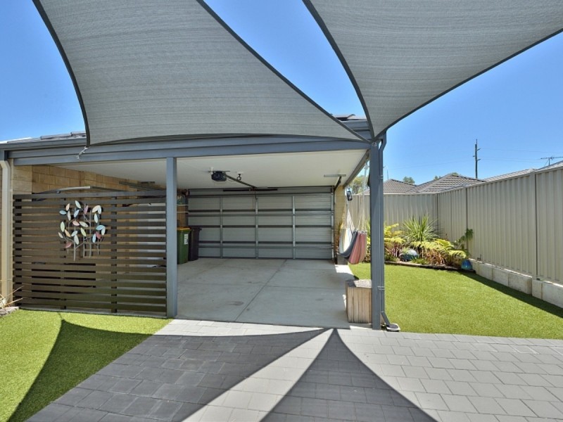 11 Sheffield Green, Greenfields WA 6210