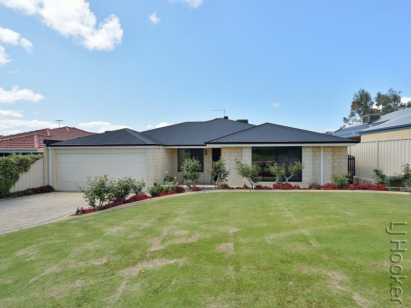 48 Paradise Circuit, Halls Head WA 6210