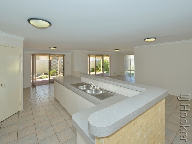 27 Belinda Loop, Dawesville WA 6211