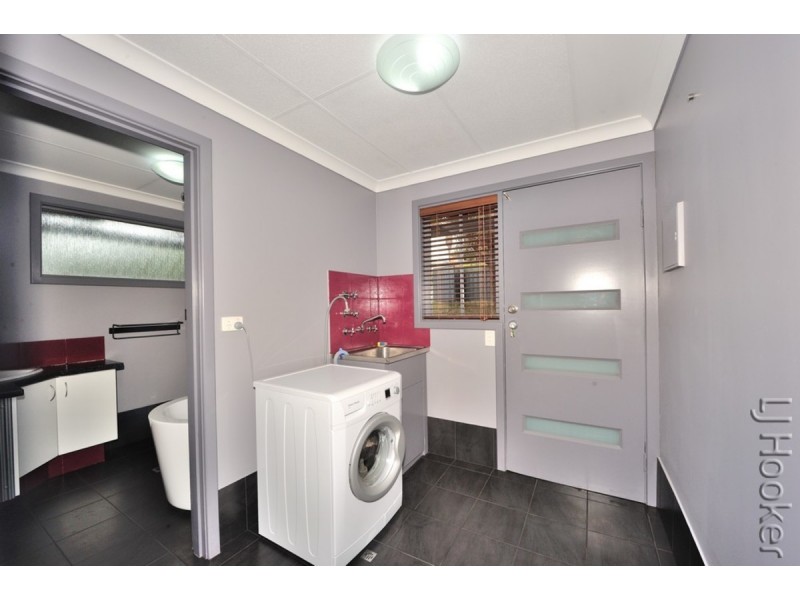 22 Selene Way, San Remo WA 6210