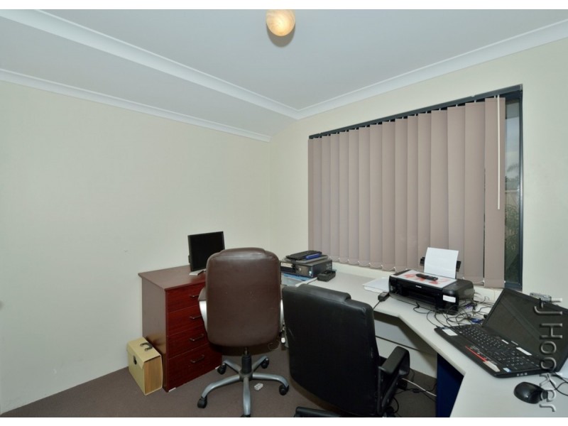 4/70 Rodoreda Crescent, Ravenswood WA 6208