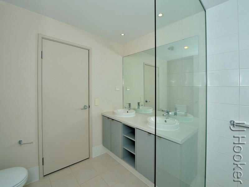 3 Arcot Court, Meadow Springs WA 6210