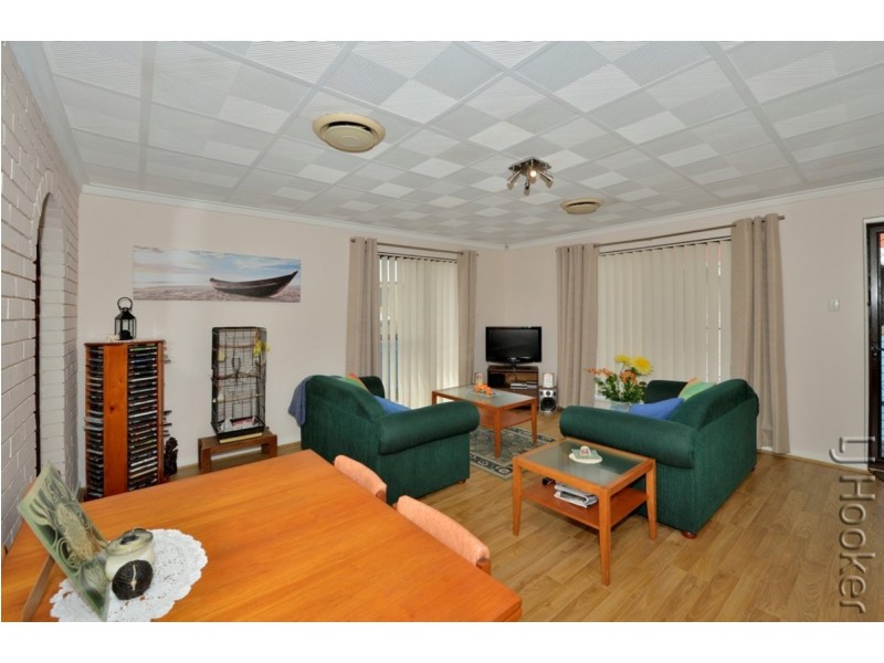 13/11 Leslie Street, Dudley Park WA 6210