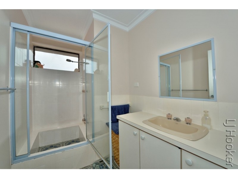 13/11 Leslie Street, Dudley Park WA 6210