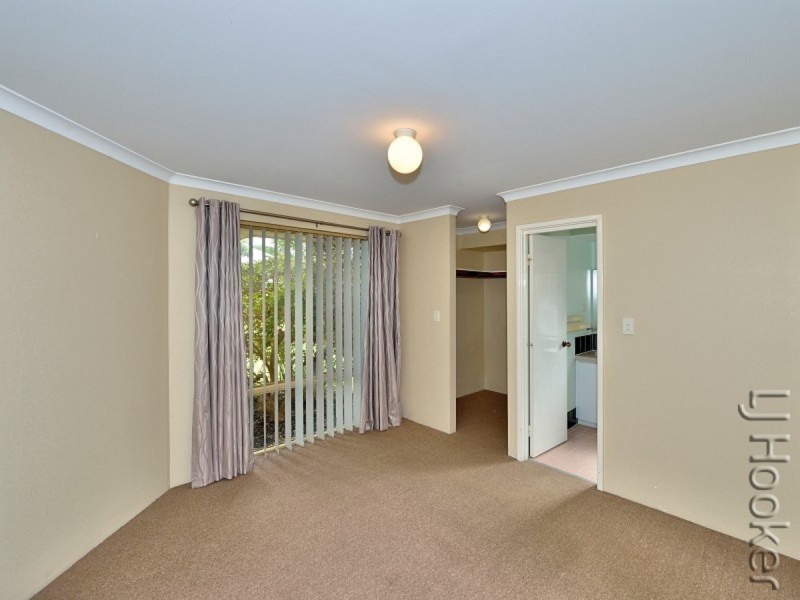 63 Casuarina Drive, Halls Head WA 6210