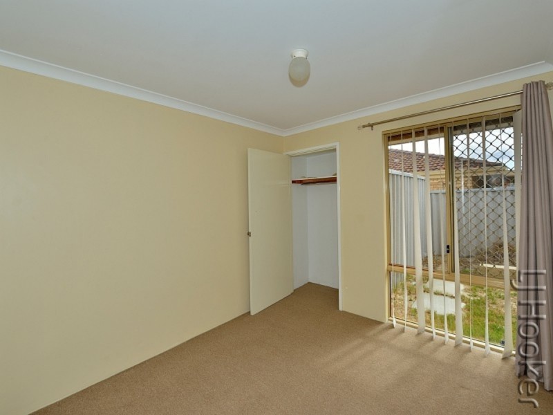 63 Casuarina Drive, Halls Head WA 6210
