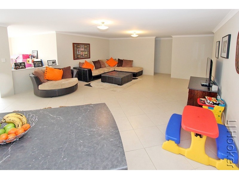 33 Seascapes Boulevard, Halls Head WA 6210