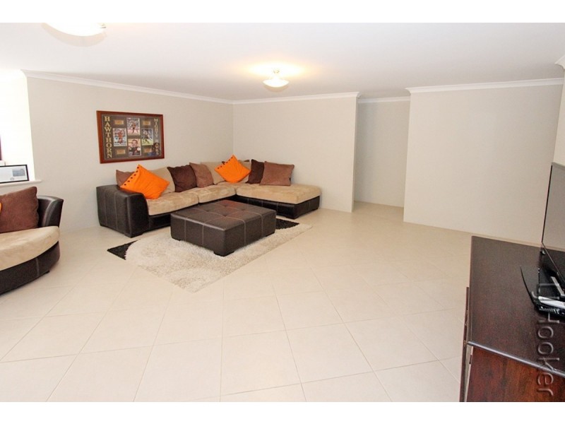 33 Seascapes Boulevard, Halls Head WA 6210