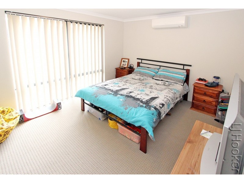 33 Seascapes Boulevard, Halls Head WA 6210
