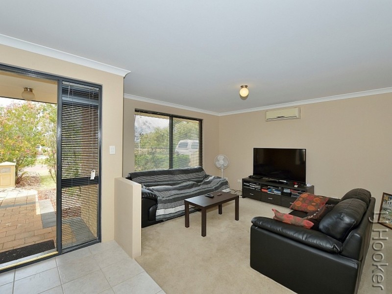 22 Kerkeri Heights, Lakelands WA 6180