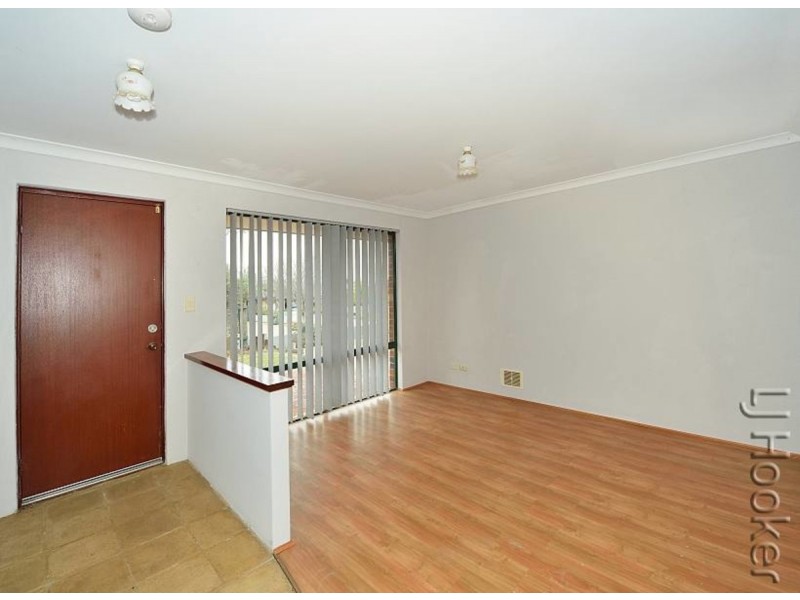 30 Tamarisk Drive, Halls Head WA 6210