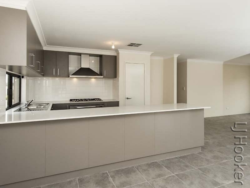 28 Lakeway Retreat, Dawesville WA 6211